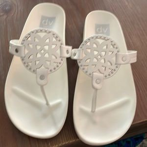 DV dolce vita flip flop.